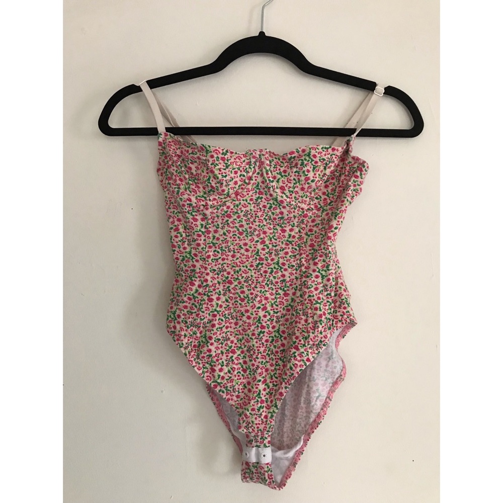 American Apparel Bodysuit